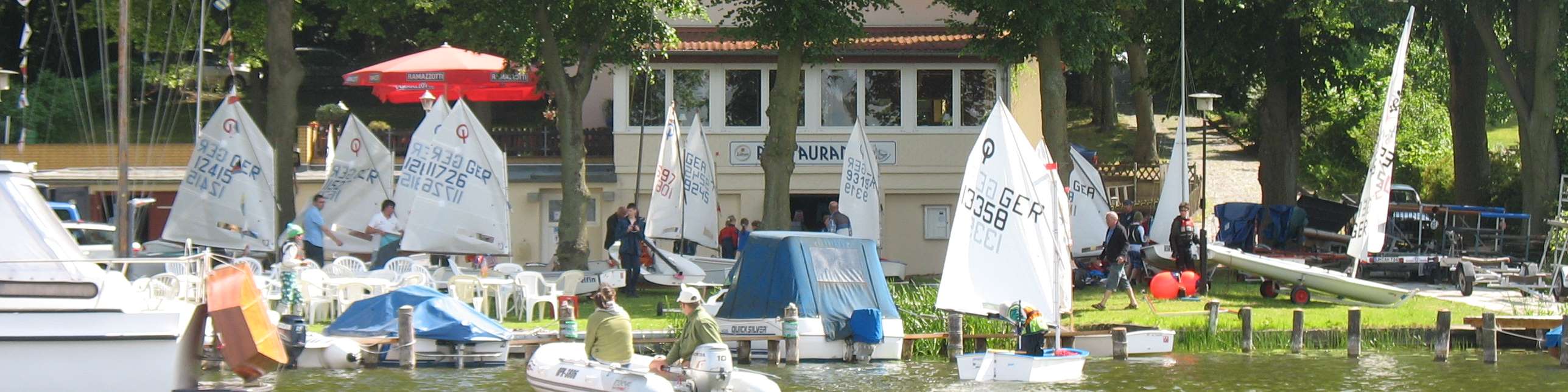 Blick auf unser Vereinsgelände zur Jugendregatta 2013